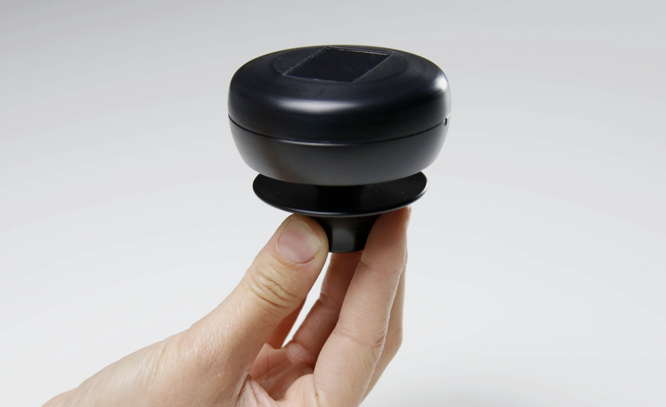 Calypso Ultrasonic Portable — solar-powered masthead wind sensor with no moving parts