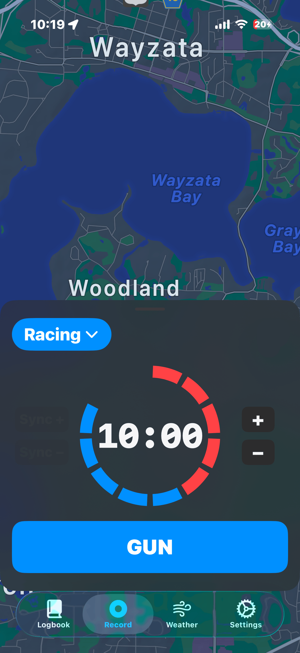 axiotrax race recording screen with countdown timer, GUN button, and mode selector
